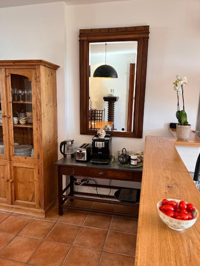 Les Baroudeurs De Saint Jean Bed & Breakfast Exterior photo