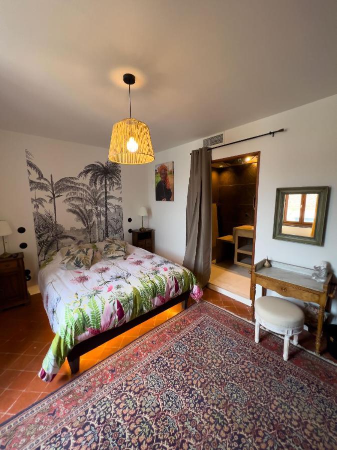 Les Baroudeurs De Saint Jean Bed & Breakfast Exterior photo