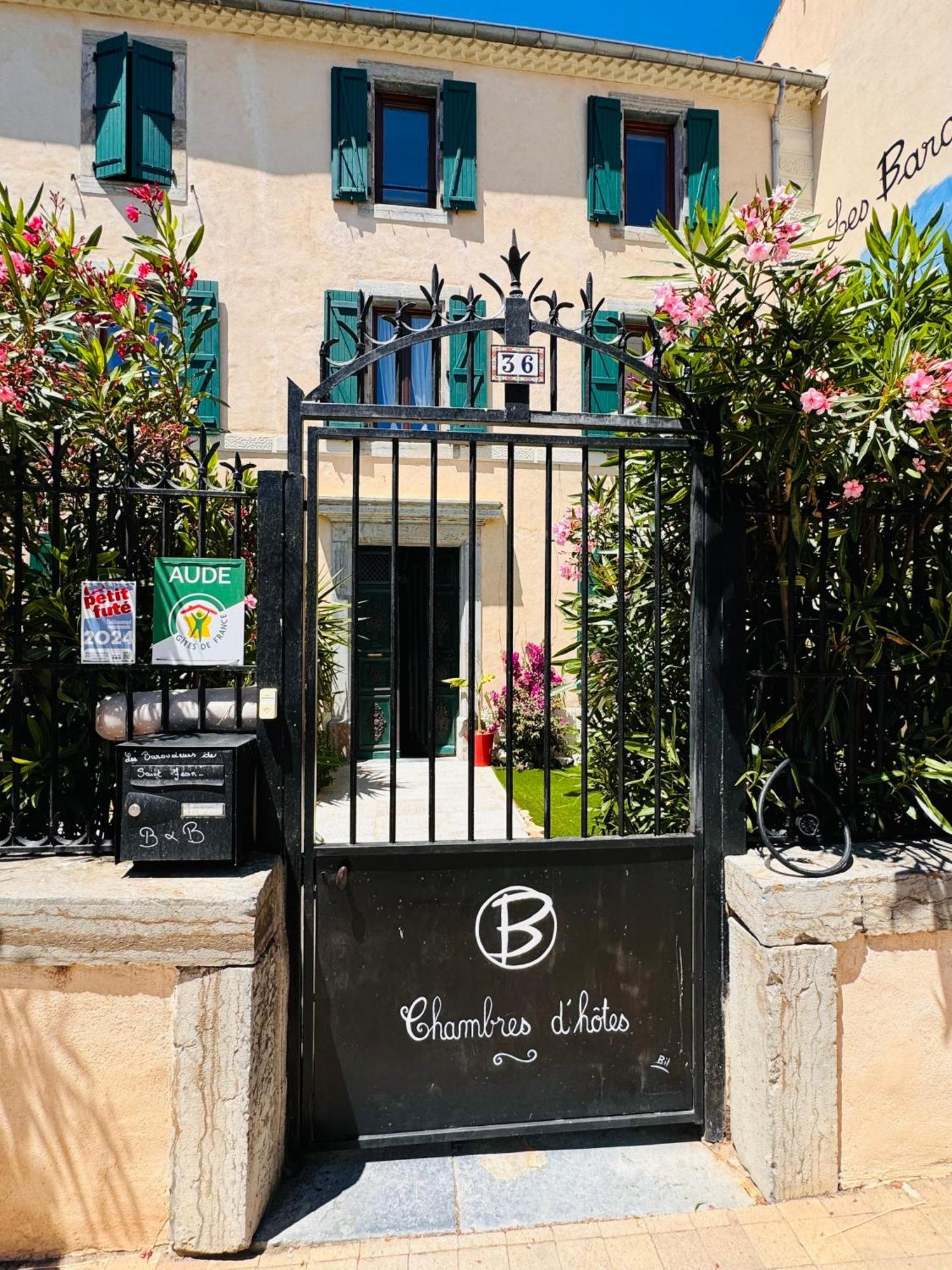 Les Baroudeurs De Saint Jean Bed & Breakfast Exterior photo